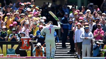 Khawaja ‘grateful’ after Test goodbye despite imperfect fairy-tale finish