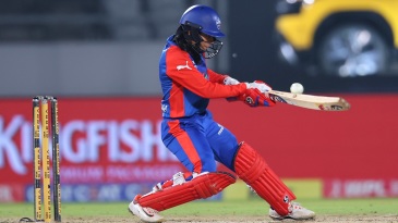 Rodrigues holds nerve as DC hand MI third straight loss