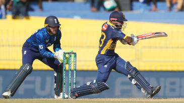 Sri Lanka bat, England bring in Jacks for injured Crawley