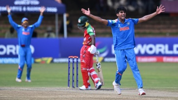 SRH sign Ambrish as replacement for injured Mavi