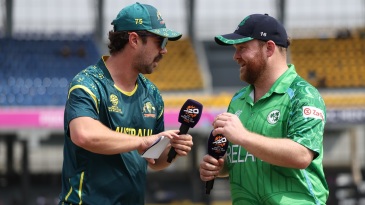 Australia win the toss and bat against Ireland, Inglis to open