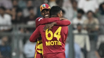 Unchanged India opt to bowl; Hosein replaces King for West Indies