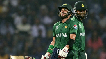 Farhan and Fakhar get the win but not the semi-final spot for Pakistan