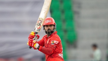 Minhas, Shadab seal comfortable win for Islamabad United