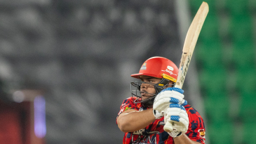 Azam Khan’s rampage takes unbeaten Karachi Kings to nervy win