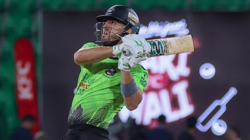 Naeem, Emon set up big win for Qalandars in rain-hit clash