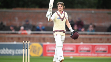 Abell, Rew script familiar tale of frustration for Nottinghamshire