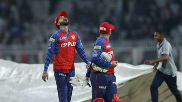 Washout gives KKR first point after Bartlett’s new-ball burst