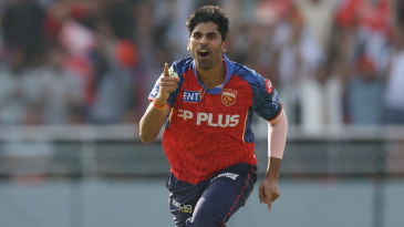 Ferguson, Shashank return as Punjab Kings opt to bowl