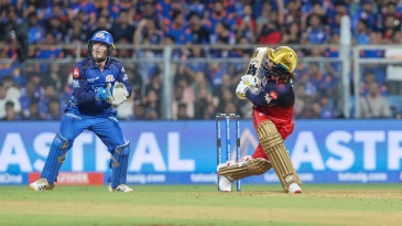 Salt and Patidar power RCB past Mumbai
