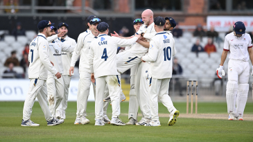 Abbas, Chappell leave hosts reeling as Derbyshire eye rare Old Trafford win
