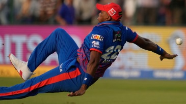 Lungi Ngidi taken off the field in ambulance after head injury against PBKS