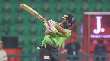 Zaman’s the man as Qalandars fell Zalmi to keep play-off hopes alive