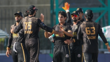 Hyderabad Kingsmen storm into playoffs and eliminate Qalandars