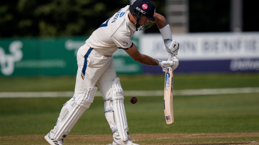 Bell, van Buuren brighten Gloucestershire’s outlook in Derby