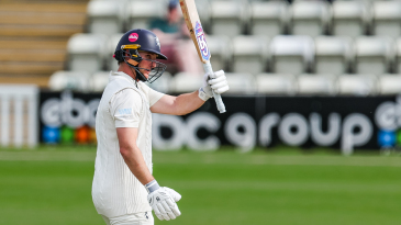 Benjamin ton helps keep Kent on track against Derbyshire