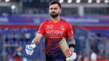 DC make three changes; RCB bowl first in Delhi