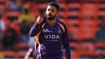 Varun and Narine push Sunrisers Hyderabad’s off switch