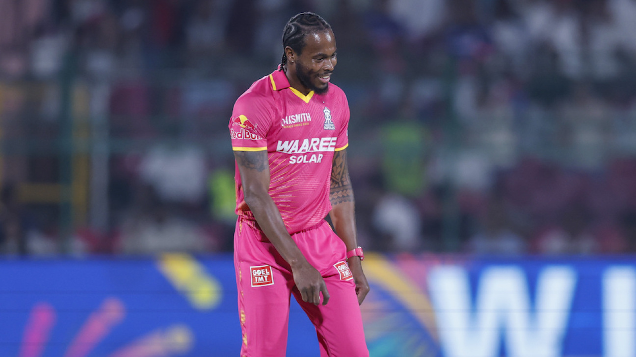 ‘You’ve got to be doing something different,’ Bond says as RR bowlers go off radar