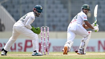 Pakistan need 262 more runs, Bangladesh hunt for nine wickets