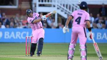 Billings blazes a trail as Kent make winning start