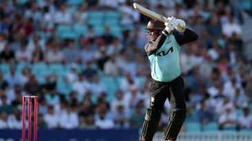 Roy, Curran lead Surrey surge as Lancashire fall flat