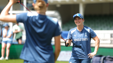 New Zealand bat first at sunny Canterbury