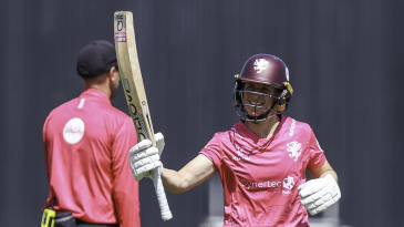 Sophie Luff fifty stretches Somerset’s unbeaten start