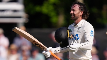 Blundell, Foxcroft and Smith give New Zealand vice-grip on Ireland Test