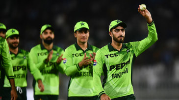 Pakistan chase series win, Australia try to combat spin