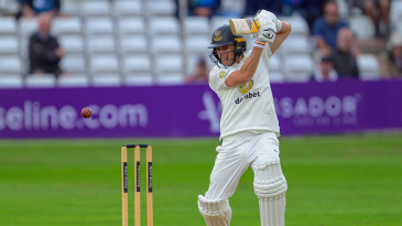 Tear goes near as Sussex make the running