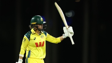 NZ opt to bowl; Litchfield returns